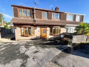 Photo 27- click for photo gallery